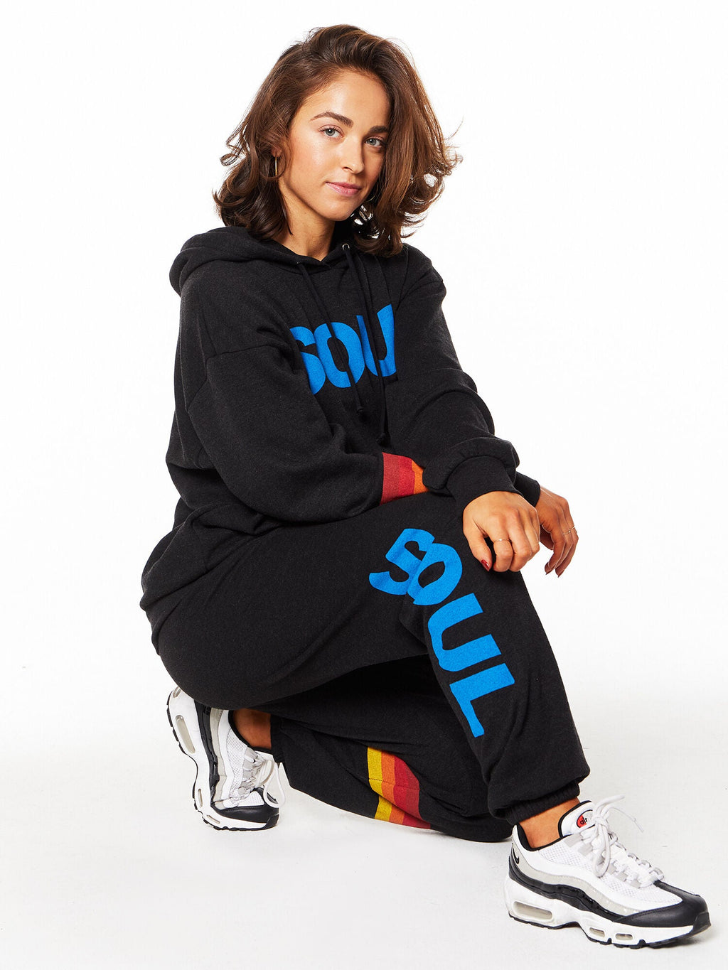 RELAXED BLACK SWEATPANT