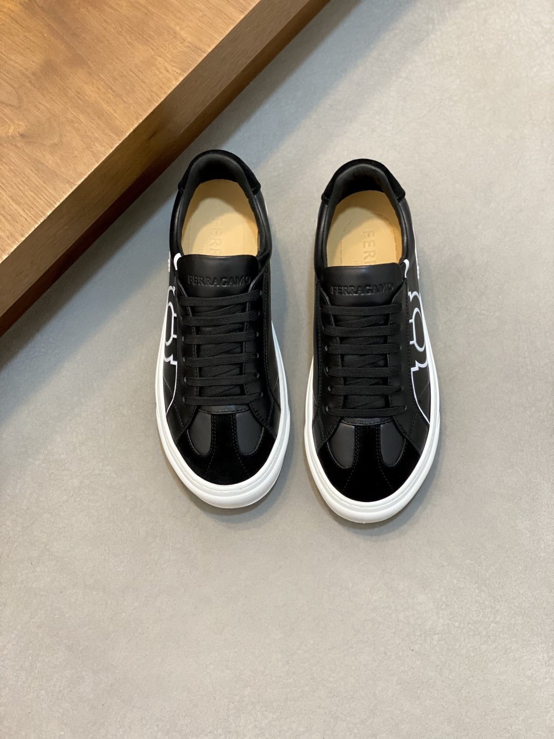 Ferragamo Gancini Low-Top Sneakers